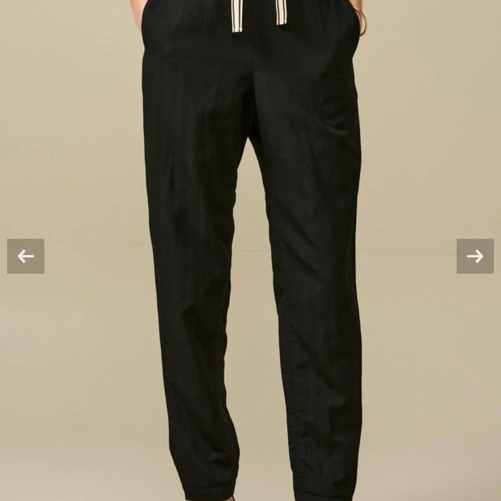 Bellerose vael black